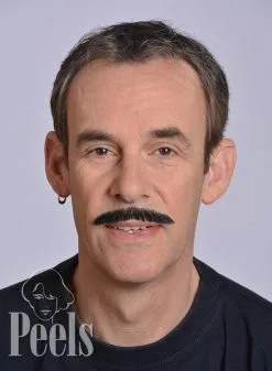 Kryolan Handgeknoopte Snor Van Echt Haar, Smal Dun, Type 9213 -Carnavonix Verkoopwinkel kryolan handgeknoopte snor van echt haar smal dun 2